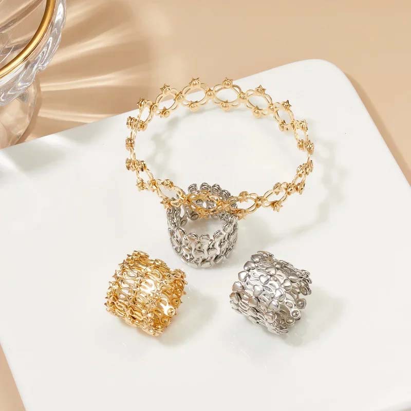 Retractable Ring Bracelet 2 in 1 Magic Stretchable Twist