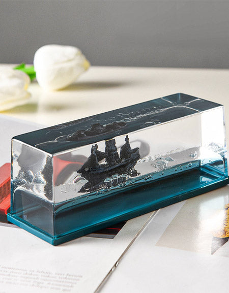 Load image into Gallery viewer, Cruise Ship Drift Bottle Desktop Ornament - Titanic Style Iceberg Decompression Gift Zydropshipping
