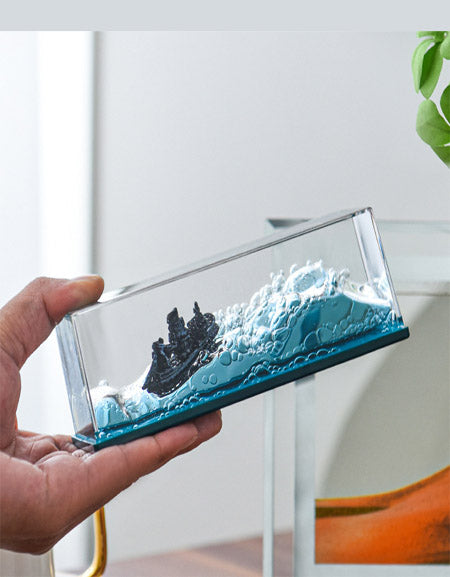 Load image into Gallery viewer, Cruise Ship Drift Bottle Desktop Ornament - Titanic Style Iceberg Decompression Gift Zydropshipping
