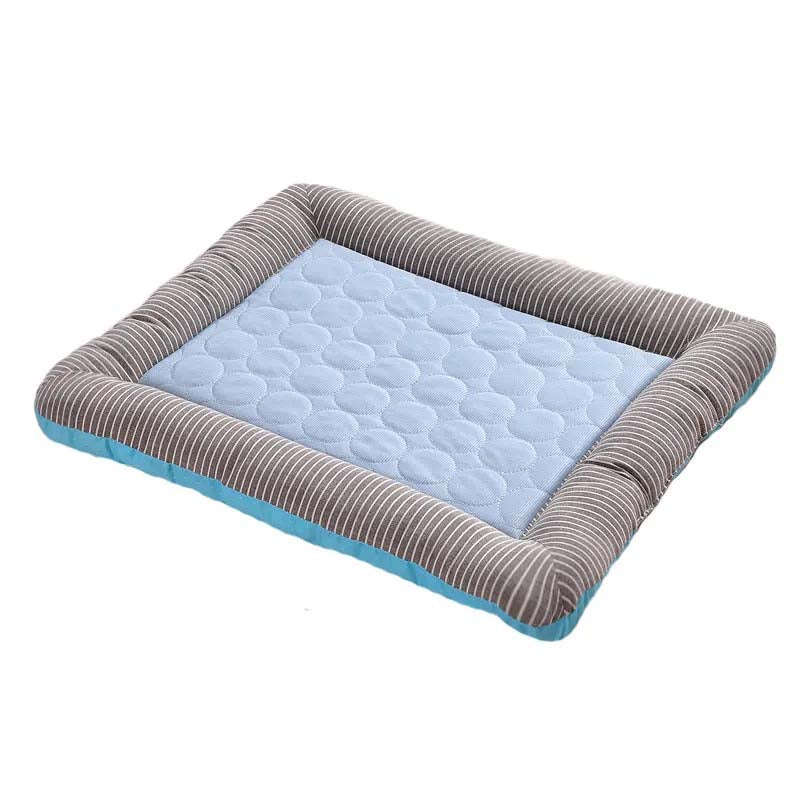 Pet Cooling Pad Bed - Ice Silk Soft Breathable Blue