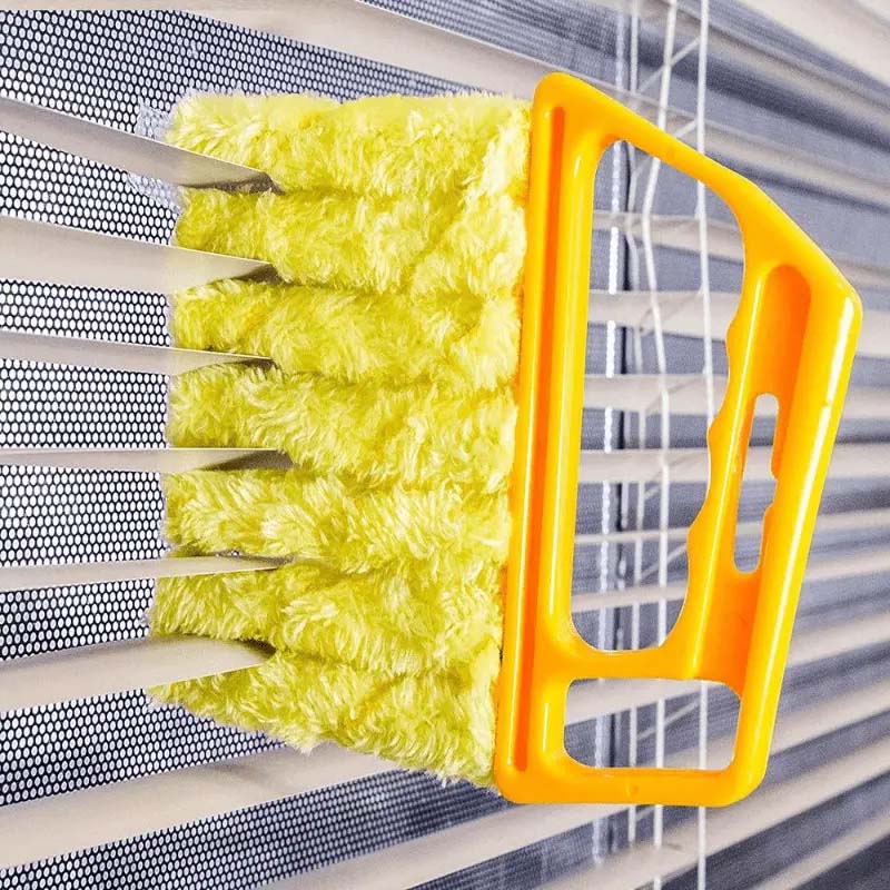 Portable Microfiber Window Cleaning Brush with Handle