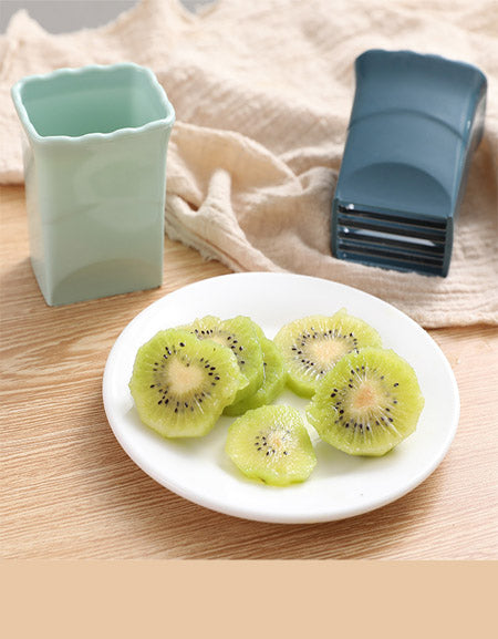 Stainless Steel Strawberry & Banana Press: Creative Fruit Cutter for Kitchen Zydropshipping