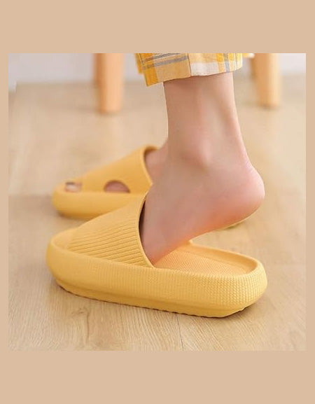 Load image into Gallery viewer, Step into Comfort: Premium Slippers for Ultimate Relaxation Zydropshipping
