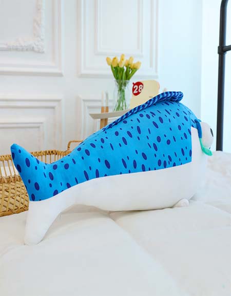 Load image into Gallery viewer, Under the Sea Comfort: CozyFish Plush Pillow - Perfect for Relaxation and Play Zydropshipping
