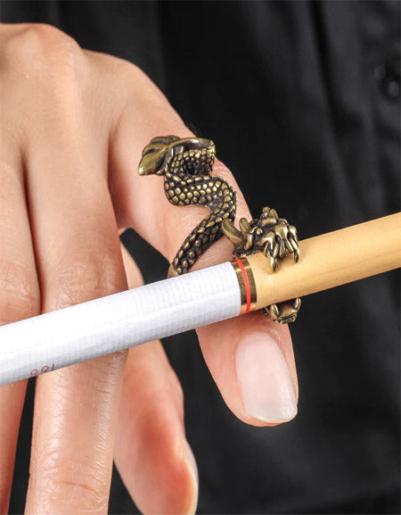 Load image into Gallery viewer, WildFlare Animal Design Cigarette Holder: Stylish and Functional Smoking Accessory Zydropshipping
