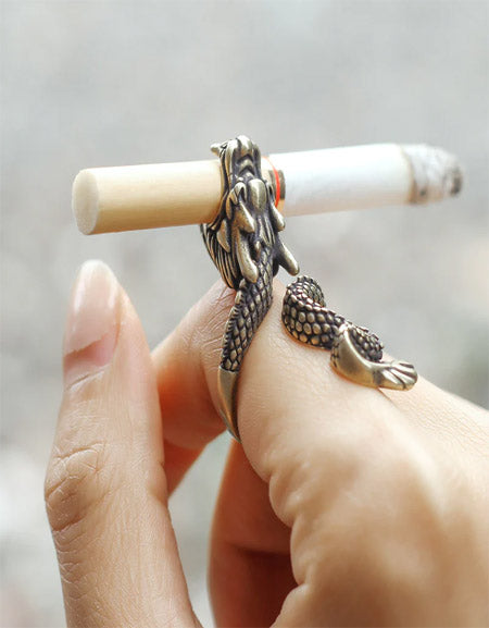 Load image into Gallery viewer, WildFlare Animal Design Cigarette Holder: Stylish and Functional Smoking Accessory Zydropshipping
