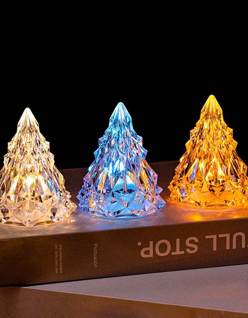 Load image into Gallery viewer, Christmas Tree Iceberg Diamond Crystal Lights - Yellow
