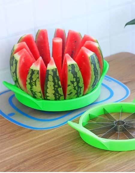 Stainless Steel Watermelon Cutting Tool: Kitchen Accessories, Drop Shipping - Green