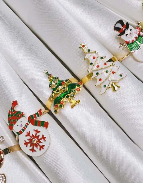 Load image into Gallery viewer, Elegant Golden Napkin Rings – Perfect for Any Occasion
